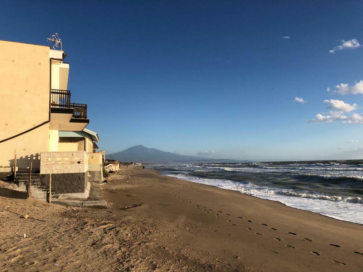 Paradiso Fronte Mare Villa Agnone Bagni Buitenkant foto